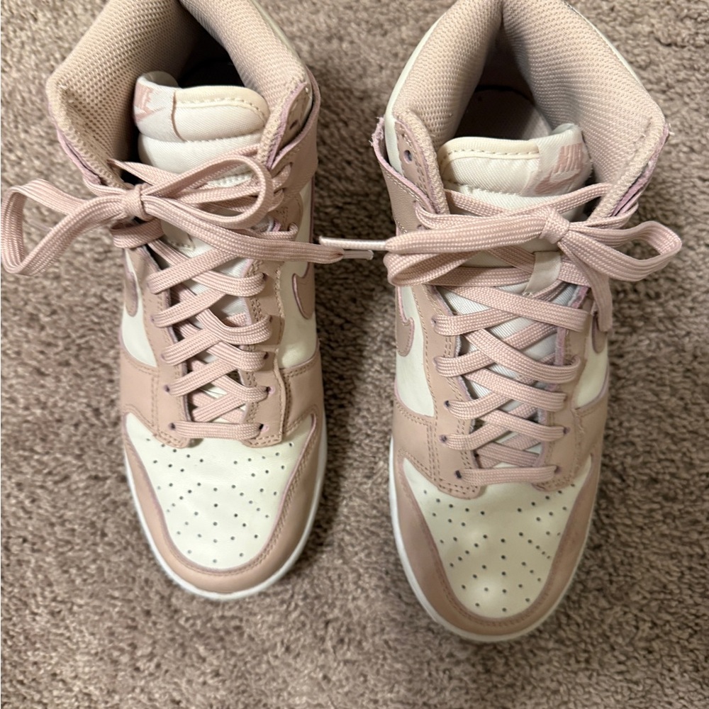Nike Dunk High top sneakers in the "Pink Oxford" size 38 GUC - Picture 7 of 15